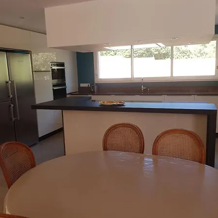 Villa Avec Piscine Proche Des Plages *